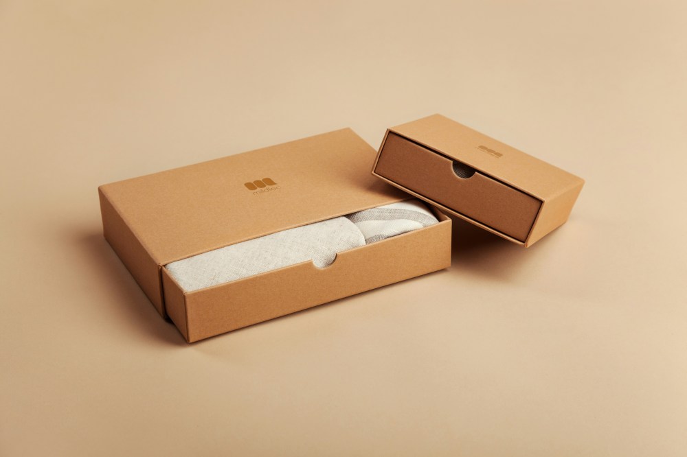 Premium packaging and retail materials for an online shop